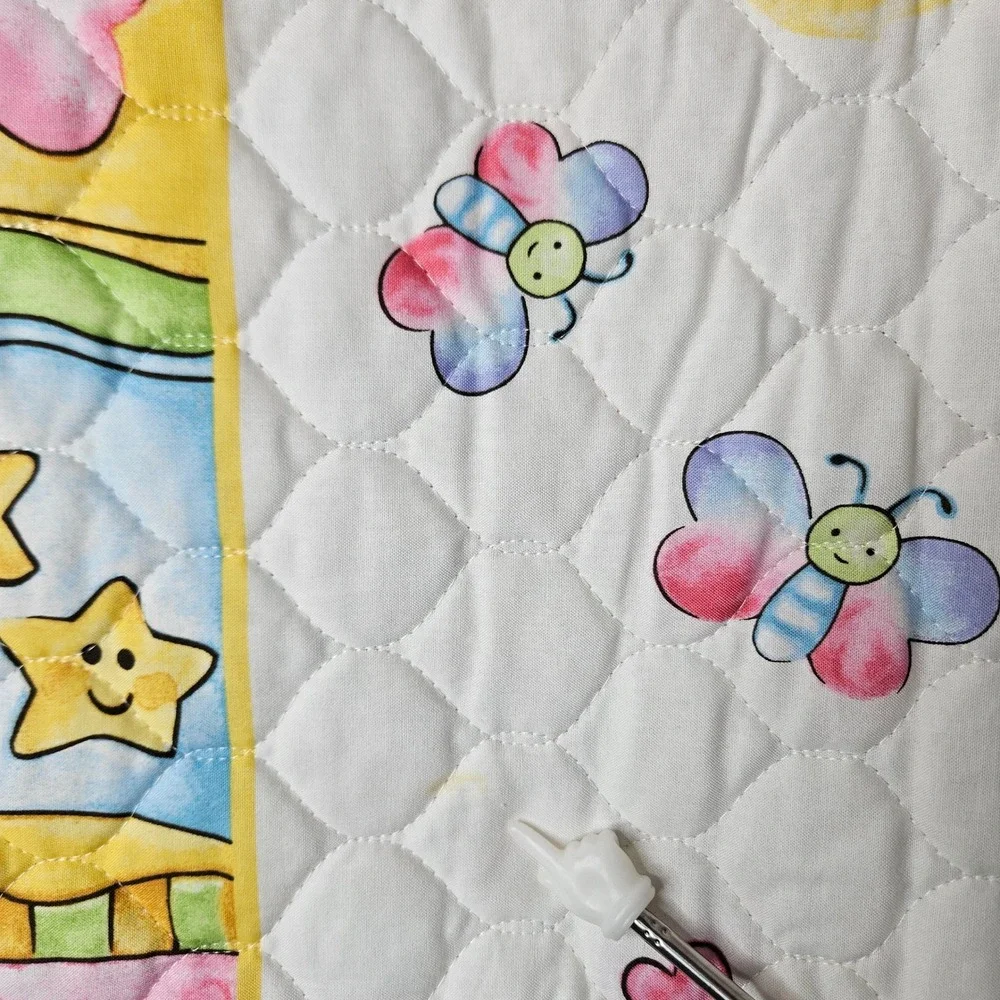 Vintage Style Baby Quilt Noahs‎ Ark Animals Pastel Nursery Blanket 34x43